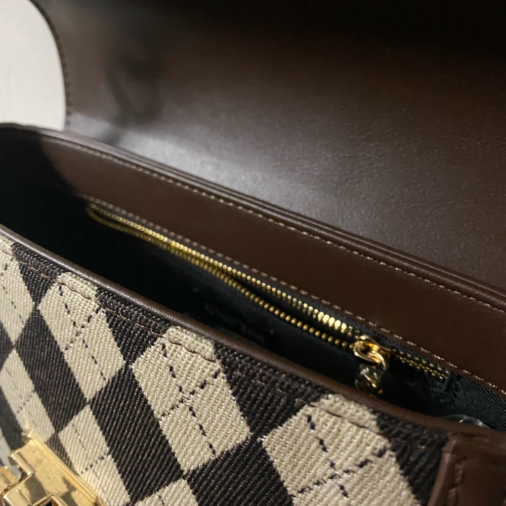 Brown and Cream Argyle Pattern Shoulder Bag - Picture 4 of 4